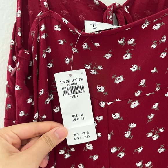 Hollister Red and White Spaghetti Strap Sundress - Picture 3 of 3